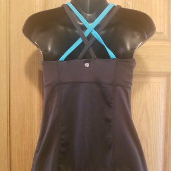 90 Degree Sleeveless Tank W/Built In Bra Sz S EUC! - Picture 4 of 4